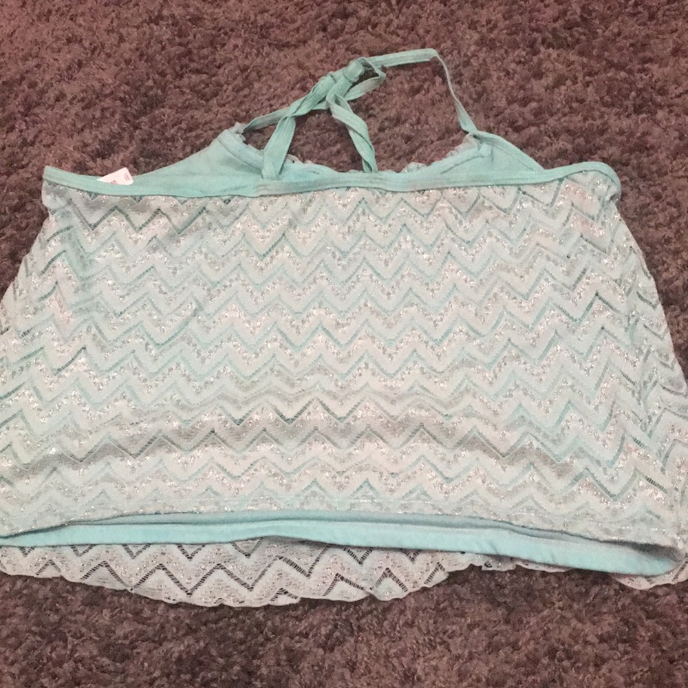 Swimsuit - Picture 2 of 4